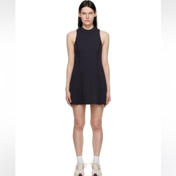 Outdoor Voices Bloom Mini Dress – Size Medium (Black) - Picture 1 of 8